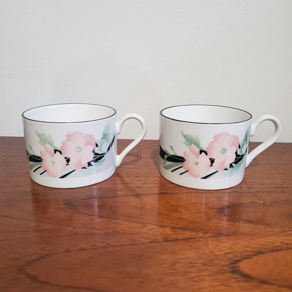 Sango‎ Jolie 253319 -Korea -Large Pink Flowers - 2 3/8" Flat Cups -Set of 2